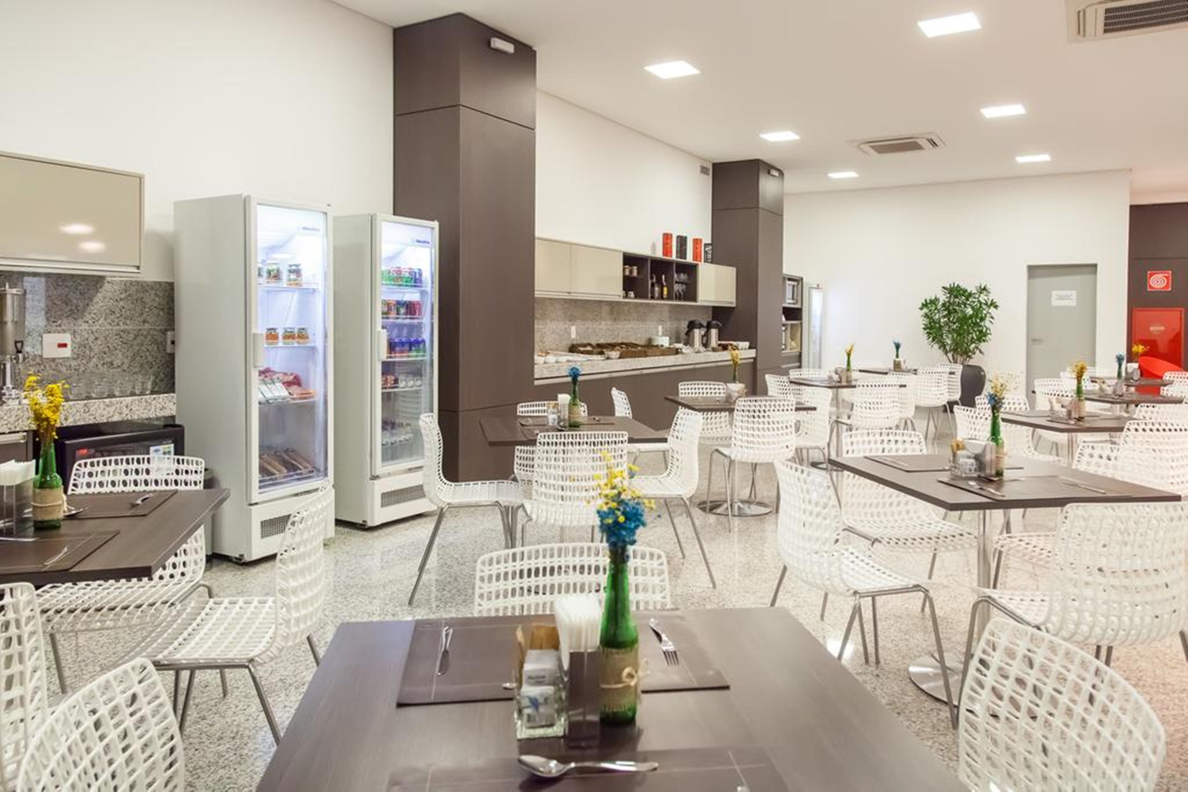 Esuites Virginia Luxemburgo Bh Belo Horizonte Buitenkant foto